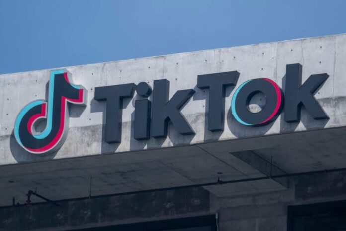 A,Tiktok,Sign,Is,Displayed,On,Tiktok,Inc.,Headquarters,Building