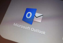 “Outlook Down!” – NASA’s Awkward Office Moment in Orbit Close-up of the Microsoft Outlook email application icon