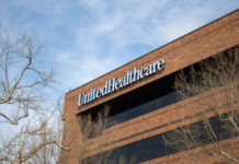 UnitedHealthcare office building with a clear sky
